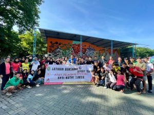 Bidik Prestasi Porprov 2026, FPTI Kutai Timur Gelar Sparing dan Studi Tur di Jawa